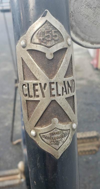 head_badge.jpg